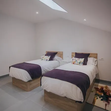 Casas Del Pedregal 3 *